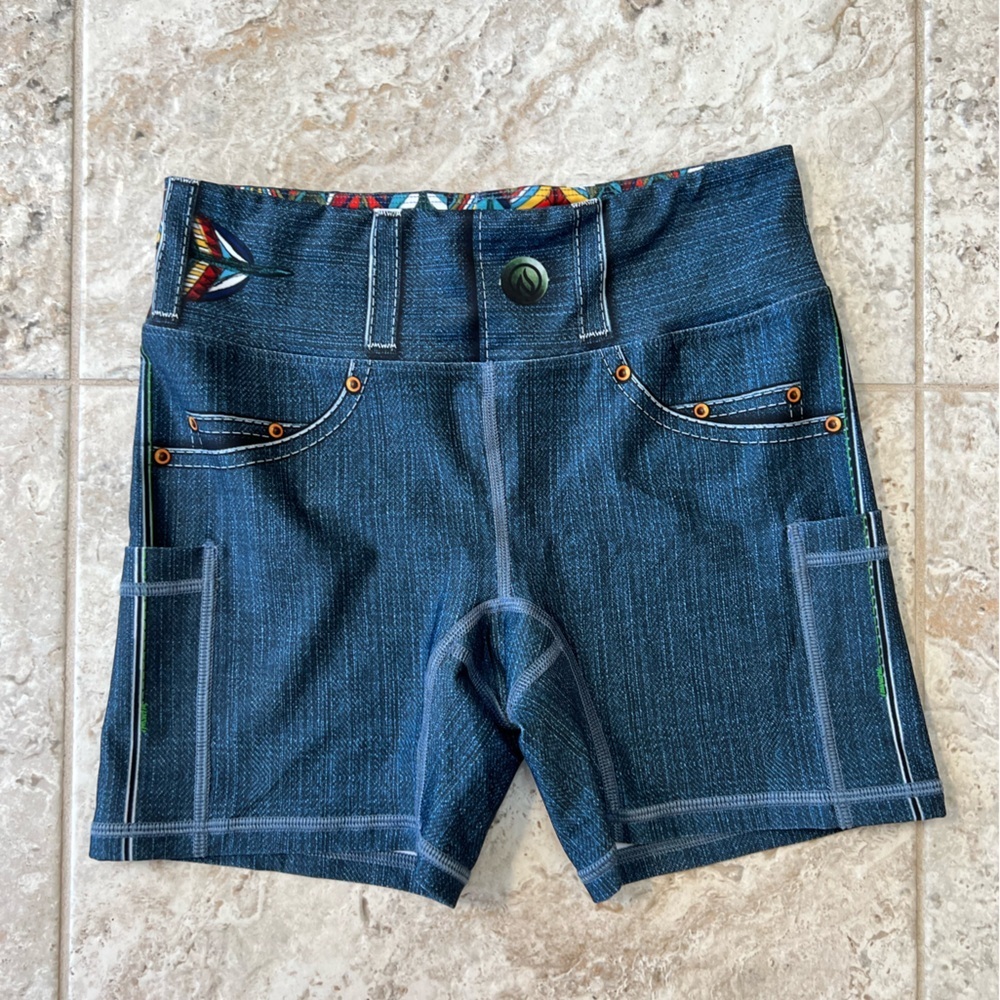 INKnBURN Black Denim 4" Owl Running Shorts in Blue, size 6